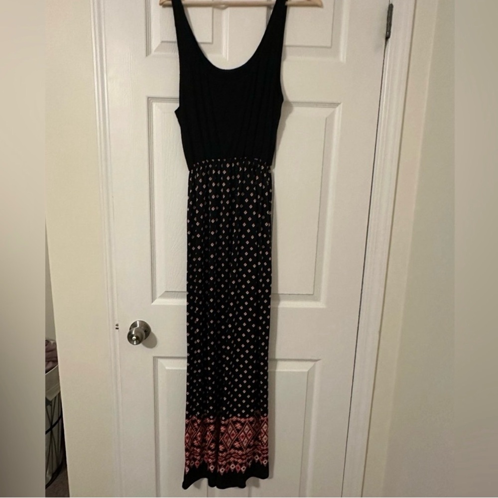 Black Eclipse Maxi Dress with Printed Hem